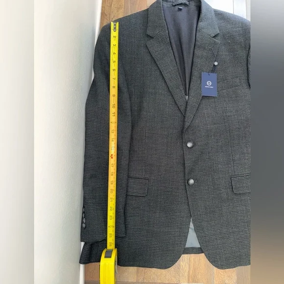 Jos. A. Bank Olive travelers performance collections sportcoat, size 46 Regular